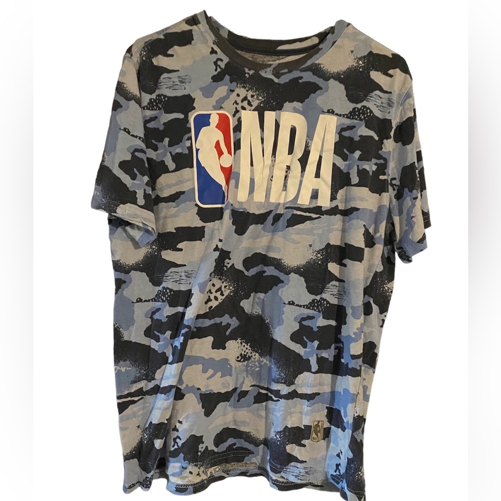 Nba camo T-shirt size large